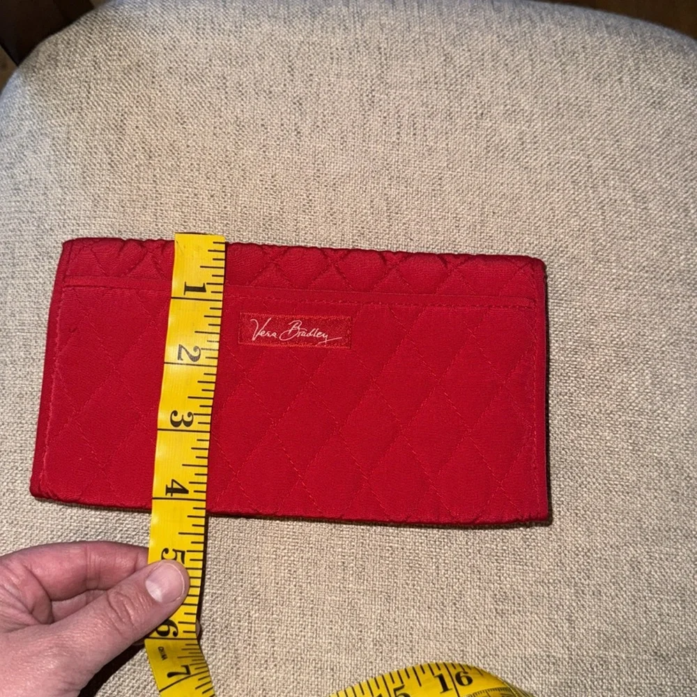 Vera Bradley Barcelona Shoulder Bag Tote Black White Floral w/red wallet‎
